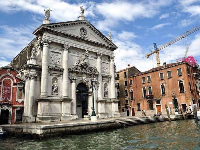 Чем интересна церковь святого Евстафия в Венеции? - lifehelper.one