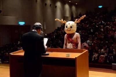 Церемония вручения дипломов в Японии (5 фото) - chert-poberi.ru - Япония