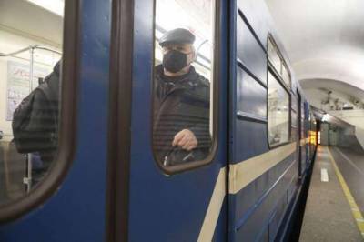 В метро пускают без масок — а люди так озверели, что начались драки и поножовщина - lublusebya.ru - Москва