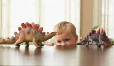 Почему дети сильно интересуются динозаврами? (4 фото) - chert-poberi.ru