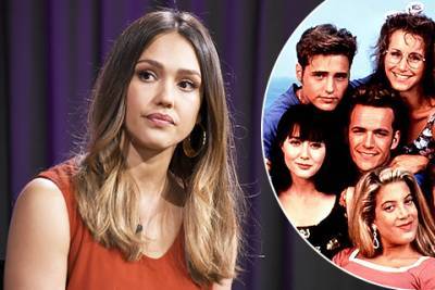 Джессика Альба - Джессика Альба рассказала о токсичной атмосфере на съемках "Беверли-Хиллз 90210", а актеры из каста ей ответили - spletnik.ru