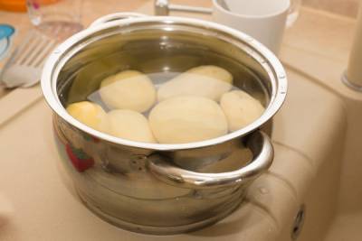 Названа «недопустимая» ошибка при варке картофеля - woman.rambler.ru