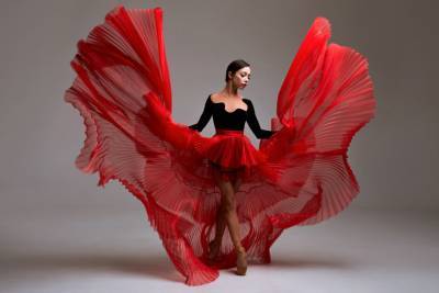 Лаша Мдинарадзе - Екатерина Кухар - Александр Стоянов - GUDU создали костюмы для балета "Кармен-сюита" - vogue.ua - Украина