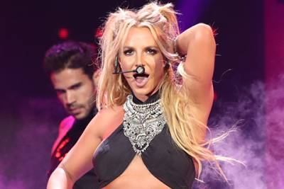 Бритни Спирс - Джейми Спирс - Сэм Ингэм - Britney Spears - Адвокат Бритни Спирс заявил, что она никогда больше не будет выступать, если отец останется ответственным за ее карьеру - spletnik.ru