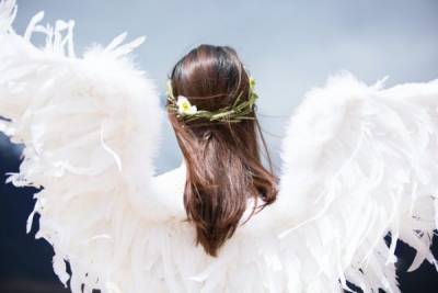10 признаков того, что тебя оберегает ангел-хранитель - liza.ua