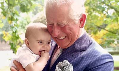 принц Джордж - Самые трогательные фотографии королевских бабушек и дедушек с внуками - marieclaire.ru