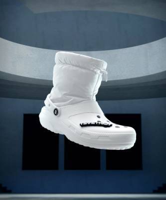 Tsvetnoy и Crocs выпустили зимнюю коллекцию обуви - elle.ru
