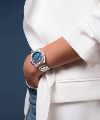 Дождались! Элегантные женские часы Zenith Defy Midnight появились в России - elle.ru - Россия