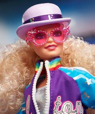 Элтон Джон - Неожиданно! Новая кукла Барби копирует Элтона Джона - elle.ru