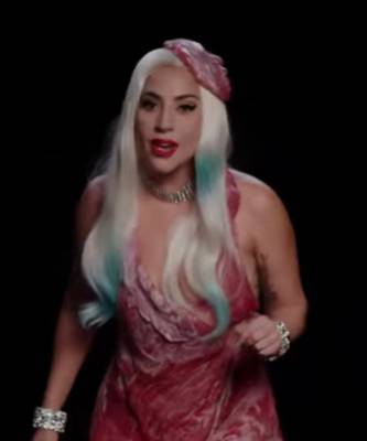 Леди Гага - Леди Гага вновь появилась в знаменитом мясном платье - elle.ru - Сша