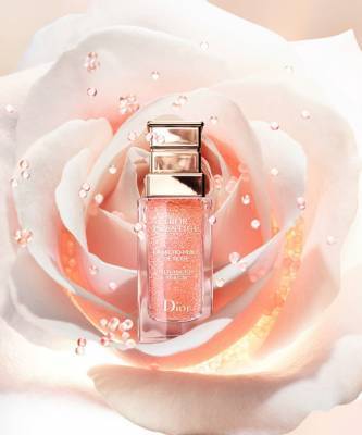 Омолаживающая сыворотка Dior для лица с розовыми жемчужинами - elle.ru