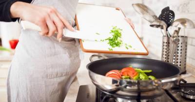 10 кулинарных лайфхаков, которые сэкономят ваши время и нервы - lifehelper.one