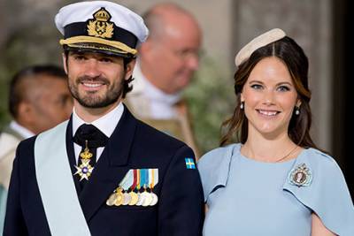 принц Чарльз - принцесса София - Густав - король Карл XVI (Xvi) - королева Сильвия - Карл Филипп - принц Габриэль - принц Даниэль - Принц Швеции Карл Филипп и принцесса София заразились коронавирусом - spletnik.ru - Швеция - Стокгольм