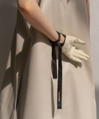 White fall: кожаные перчатки Ushatava, которые понадобятся вам не только зимой - elle.ru