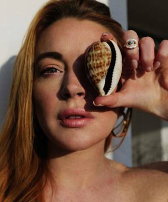 Линдси Лохан - Линдси Лохан выпустила коллекцию ювелирных украшений «с третьим глазом» - elle.ru - Washington