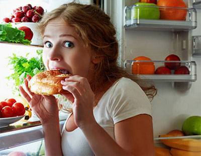Диетологи назвали главные причины повышенного аппетита у женщин - inmoment.ru
