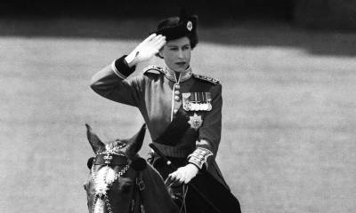 принц Филипп - Георг VI (Vi) - Брайан Козловски - принцесса Елизавета II (Ii) - Другая Елизавета: как вступление на престол изменило Королеву - marieclaire.ru - Англия
