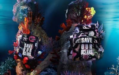 Вивьен Вествуд - Vivienne Westwood - Vivienne Westwood и Eastpak создали коллекцию сумок из переработанного океанического пластика (ФОТО) - hochu.ua