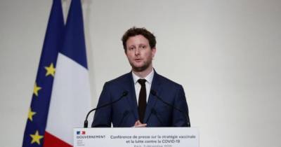 Министр Европейских дел Франции сделал каминг-аут - womo.ua - Франция - Польша