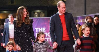 Кейт Миддлтон - принц Уильям - принц Луи - принц Джордж - принцесса Шарлотта - Редкий кадр: Кейт Миддлтон и принц Уильям с тремя детьми появились на красной дорожке - wmj.ru - Лондон