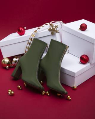 18 пар модной обуви со скидками до 40% из новой кол... - glamour.ru