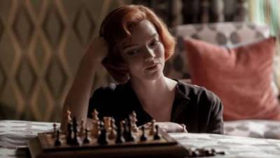 Как сериалу о шахматах «Ход королевы» удалось стать одним из главных кинопроектов 2020 года - milayaya.ru