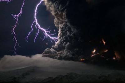 Откуда в вулканах появляются молнии: объяснение с точки зрения науки - chert-poberi.ru - Греция