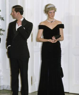 принцесса Диана - принц Чарльз - Эндрю Мортон - Почему принцессы никогда на носят черный. Главный модный урок от Леди Ди - elle.ru - Англия