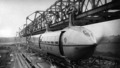Задолго до Hyperloop: как поезда учились летать (9 фото) - chert-poberi.ru - Париж - Лондон - Англия