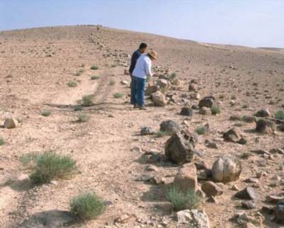 Вторая Великая — кто построил 150-километровую стену посреди безжизненной пустыни (+Видео) - chert-poberi.ru - Китай - Англия - Иордания