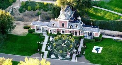 Майкл Джексон - Легендарный особняк Майкла Джексона наконец-то продан за минимальную стоимость - starslife.ru - Сша - штат Калифорния