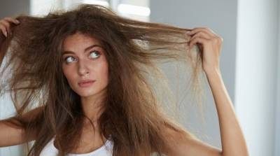 Действенные советы, как уложить разные типы волос без утюжка и фена - e-w-e.ru - Россия