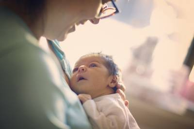 Как способ рождения влияет на будущее здоровье? - psychologies.ru - Россия