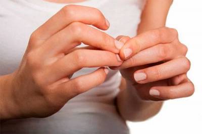 Слабые ногти: причины и лечение - lifehelper.one