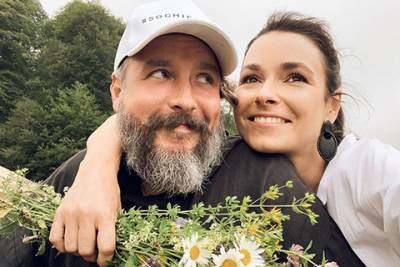 Ирена Понарошку - "С чистого листа": Ирена Понарошку официально развелась с мужем Александром Листом - spletnik.ru