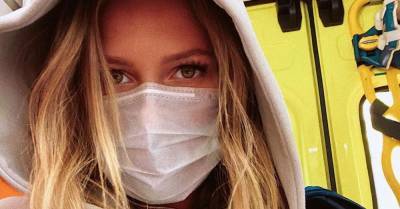 Заболевшую коронавирусом Дакоту срочно увезли на скорой в больницу - wmj.ru