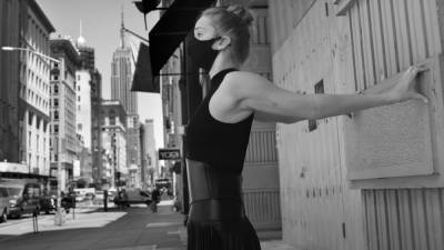 Крейг Макдин снял мини-фильм о балете в пустынном Нью-Йорке - vogue.ru - Нью-Йорк - Англия - Нью-Йорк