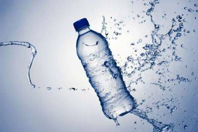 Чем опасна вода из пластиковых бутылок - lublusebya.ru
