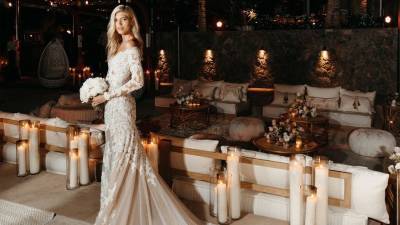 принцесса Диана - Виктория Бэкхем - Амаль Клуни - королева Летиция - Выбор знаменитостей: свадебные платья оттенка айвори - vogue.ua