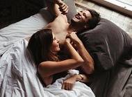 5 интимных тем, которые не стоит поднимать в постели - cosmo.com.ua