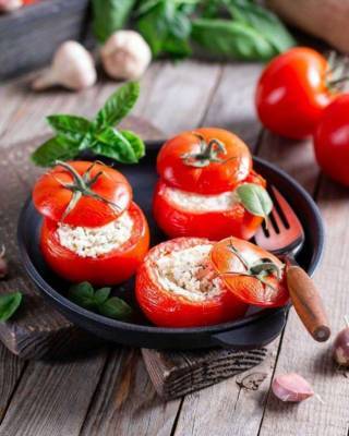 По самые помидоры: готовим три блюда с сочными томатами - milayaya.ru