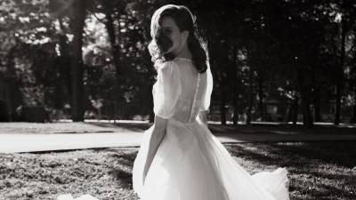Свадебные платья 2020: бренд furnary запустили линию Wedding - vogue.ru