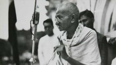 Махатма Ганди - Метод Ганди — как Индии удалось освободиться от власти Англии мирным путем (4 фото + видео) - chert-poberi.ru - Индия - Лондон - Англия