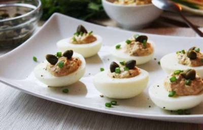 5 начинок для фаршированных яиц, которые не стыдно будет подать на праздничный стол - milayaya.ru