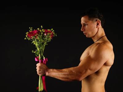 Какие цветы подарить мужчине? - shkolazhizni.ru