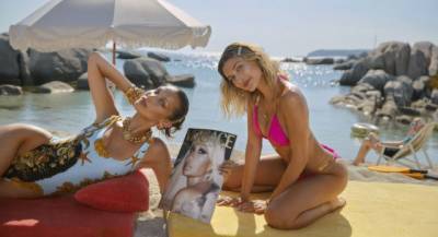 Белла Хадид - Белла Хадид и Хейли Бибер в новом кампейне ароматов Versace - vogue.ua