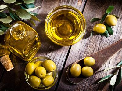 Не только Extra Virgin: как правильно выбрать оливковое масло - marieclaire.ru