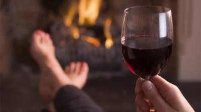 Может ли бокал красного вина заменить час тренировки в зале? - e-w-e.ru - Канада