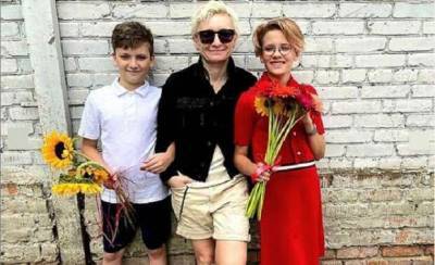 Диана Арбенина - Десять лет назад Диана Арбенина родила двойняшек от американца: как они выглядят сейчас - lublusebya.ru