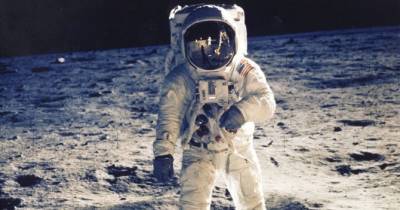 NASA хочет отправить на Луну первую женщину - womo.ua